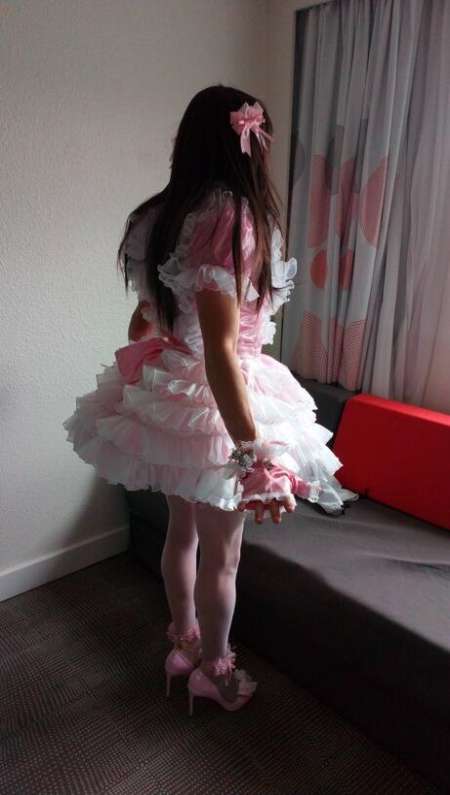 Sissy cherche servitude