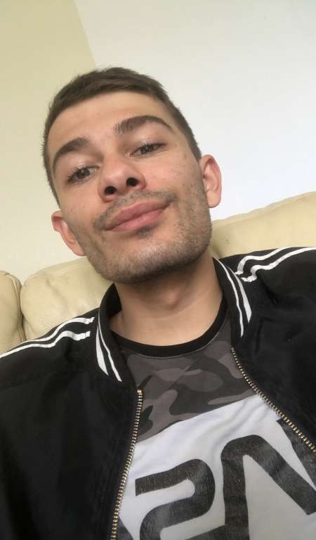 Chercher une femme peut importe l��ge