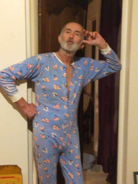 Homme m�r pour plan Q direct et r�el avec asiatiqu