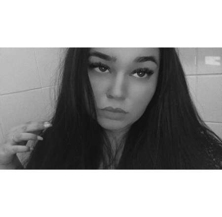 �tudiante de 22 ans qui a besoin d��tre chouchout�