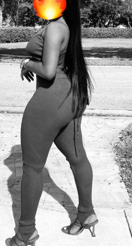 Kara se d�place sur paris