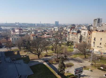 Cherche couple ou femme