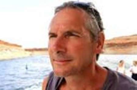 HOMME DISCRET CHERCHE FEMME POUR MOMENTS PARTAGES