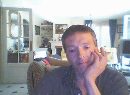 Cherche une partenaire de jeux pour cette d'�t�.