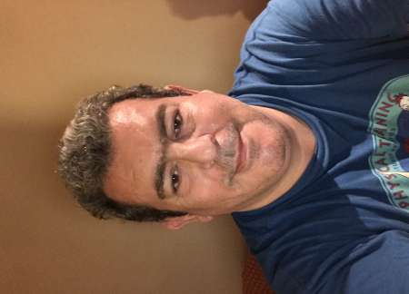 H ch gros et longs t�tons � t�ter et travailler 