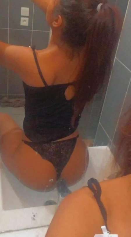  Jeune trans sur Asni�res ttbm