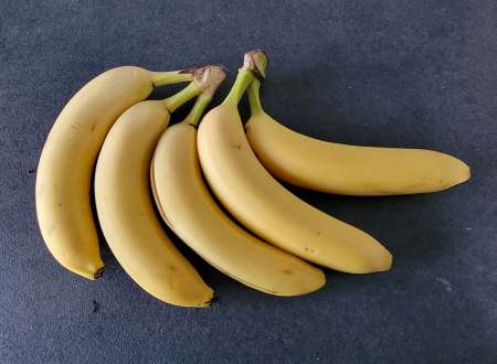 Gang bang pour F coquine. Discr�tion assur�e