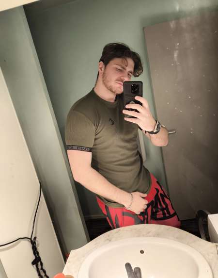 recherche une ma�tresse qui souhaite un bon toutou