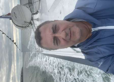 Homme m�r pour facesitting