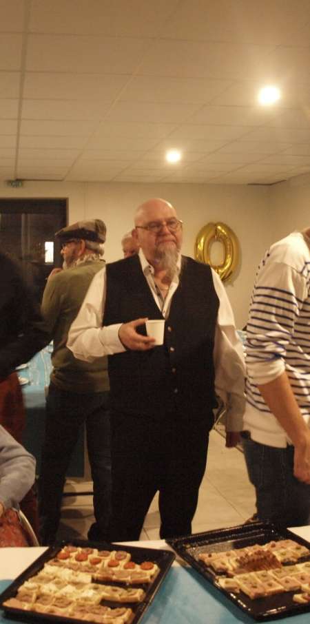 Cherche massage ou ou plan cocquib avec femme