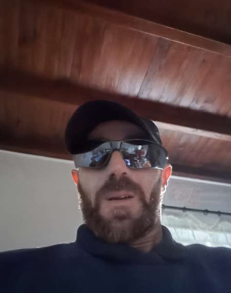 j'ai 42 ans et tbm c�libataire