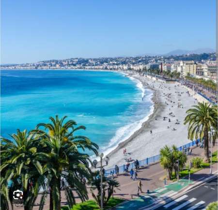 Homme pr�t � satisfaire tous vos d�sirs mesdames