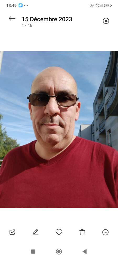 Homme 53 ans recherche femme 20/70 ans