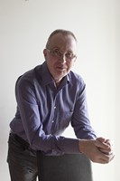 homme mur exhibition