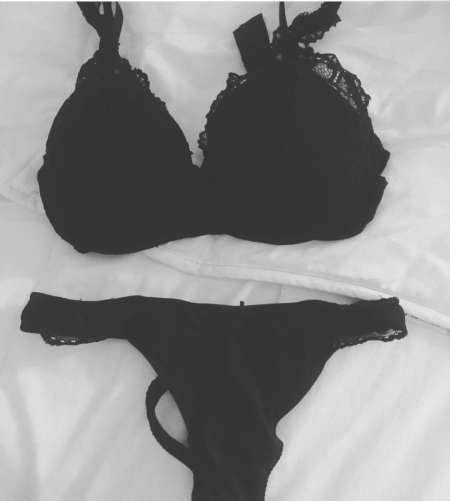 Vente de sous-v�tements port�s � votre convenance