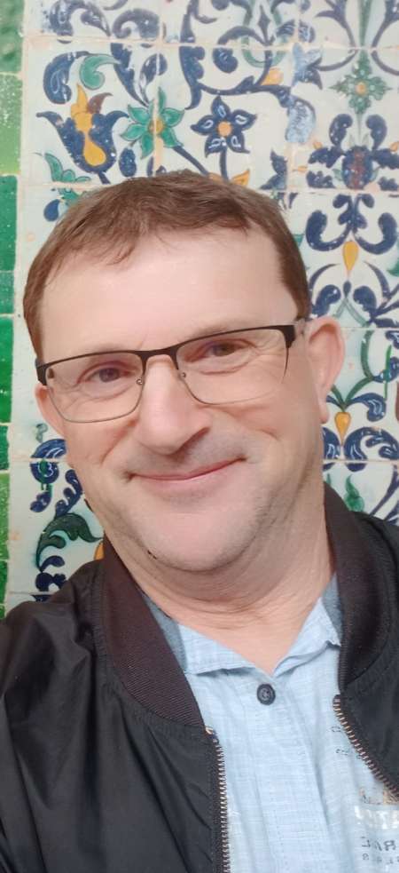 Recherche hommes de plus de 50 ans