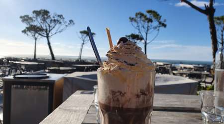 Couple cherche masseuse pour lui