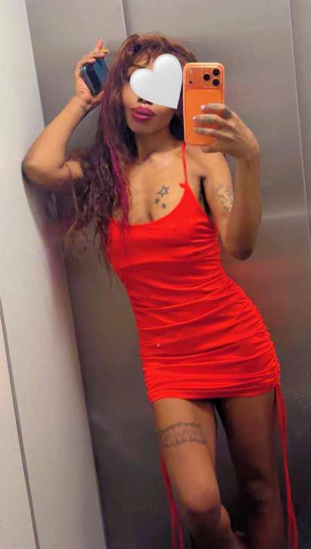 Dispo toute la nuit je re�ois. Je suis coquine