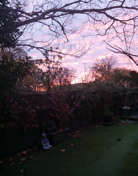 Je suis un jeune bien mont� accepte femme de tout