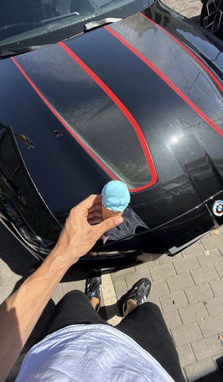 Jeune homme cherche femme pour premi�re fois