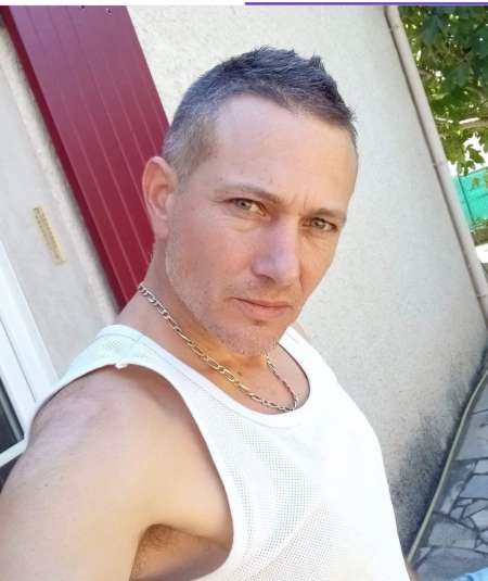 Homme charnel, sensuel