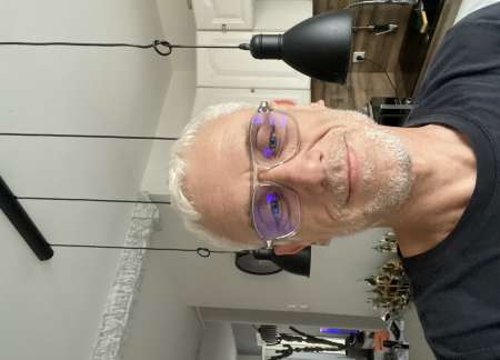 Cherche femme non v�nal