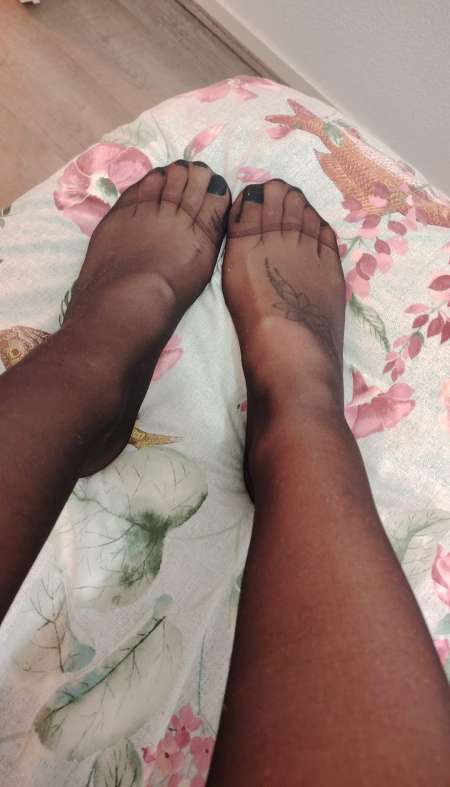 Masturbation sur photos et lingerie