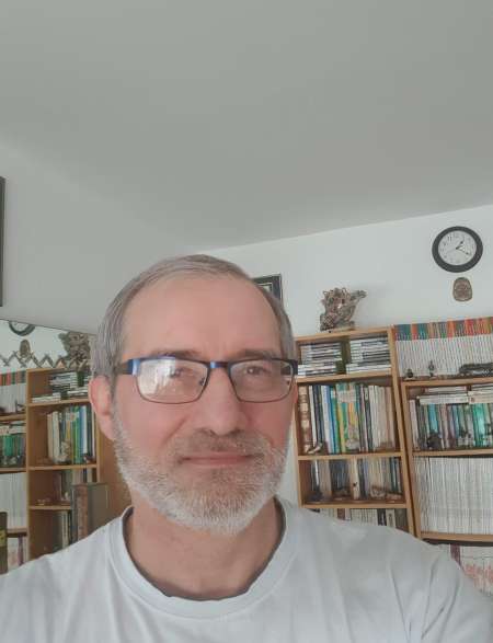 Pr JF,F meme paum�e,vierge,en galere,sans papiers