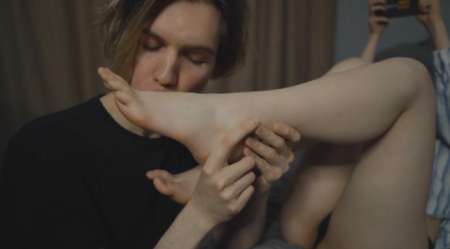 Jaime les pieds :3 cherche soft dominatrice Rabat