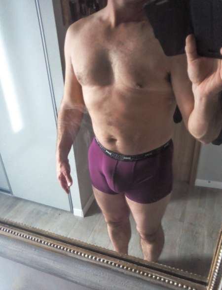 Recherche chienne soumise a dresser hard