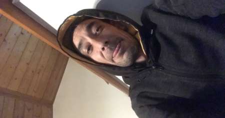 Homme pour femme qui cherche � prendre du plaisir