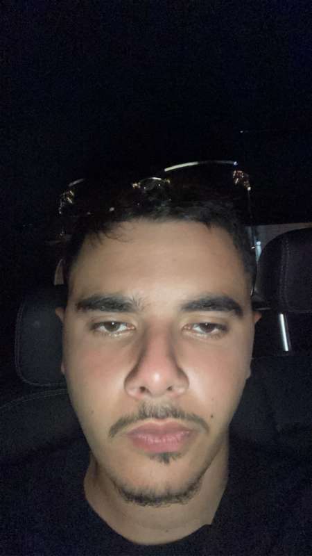 Je suis fran�ais cherche femme pour aller en bo�te