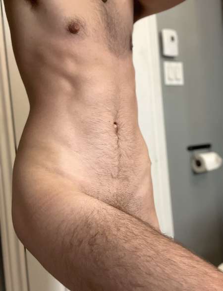 Jeune ftm pr�t � te recevoir