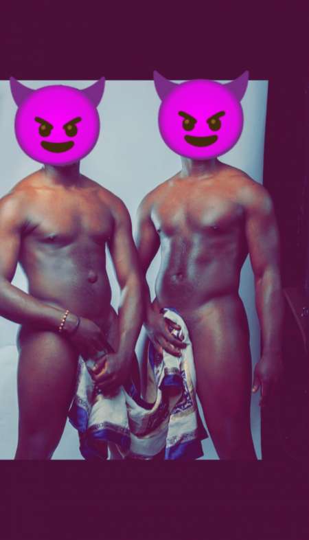 Beau mec black masseur et autres choses plus hot