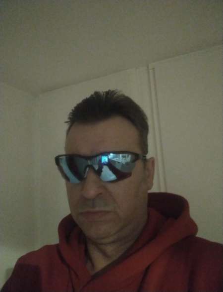 Je cherche une femme cougar bien ronde