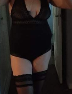 Domina 36ans recherche son moneyslave