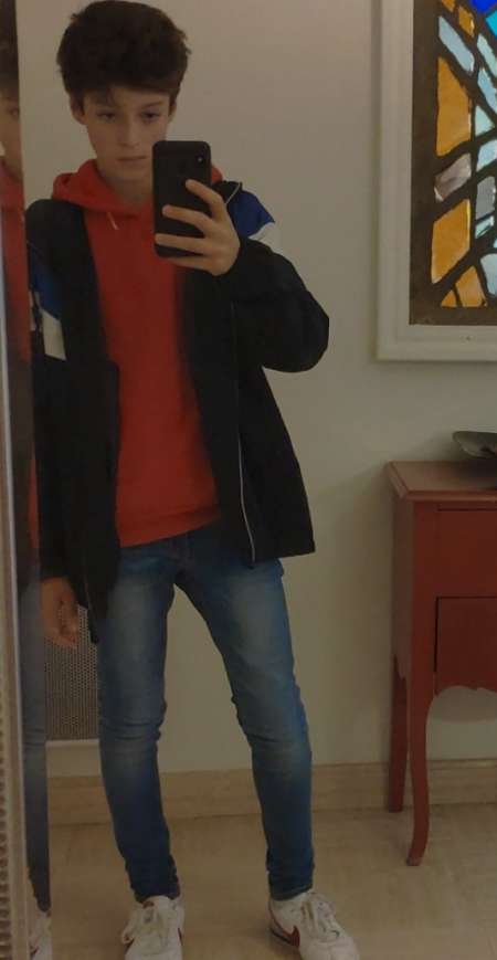 Cherche une femme pour une premi�re fois