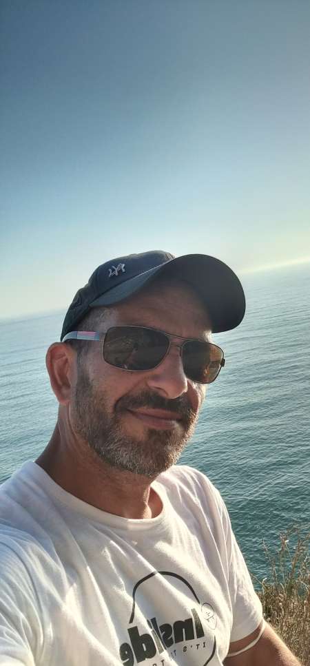 Homme c�libataire rech f pour histoire s�rieuse