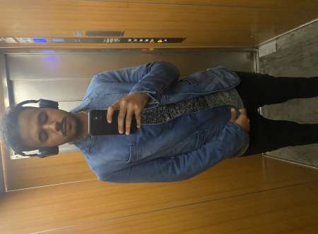 Jeune homme de 23 ans cherche une femme