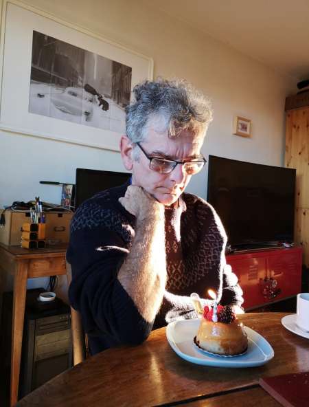 Dominateur bi cherche slave money