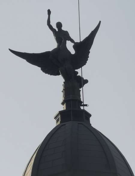  jeune homme tr�s chaud