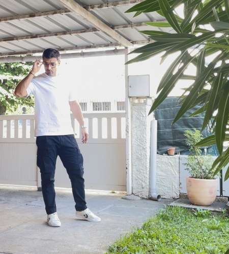 Escort boy pour vous mes dames !