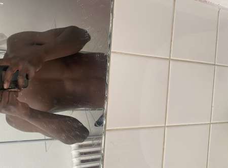 Baise avec un jeune renoi