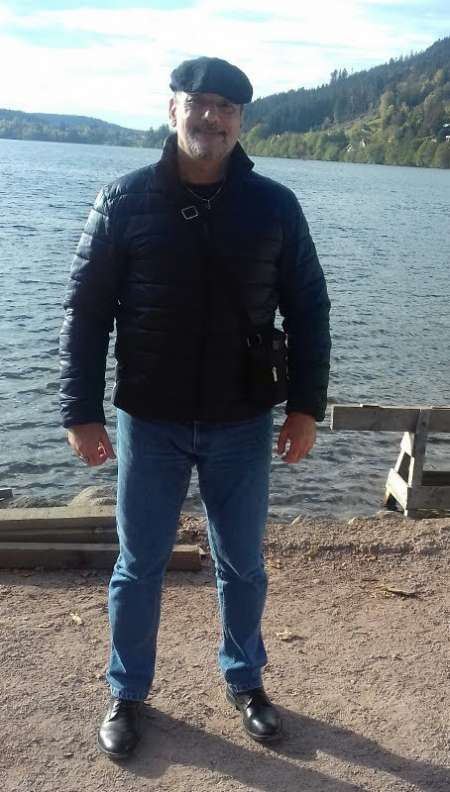 Dominant cherche sa soumise