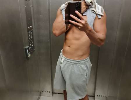 Homme cherche femme ou couple hetero