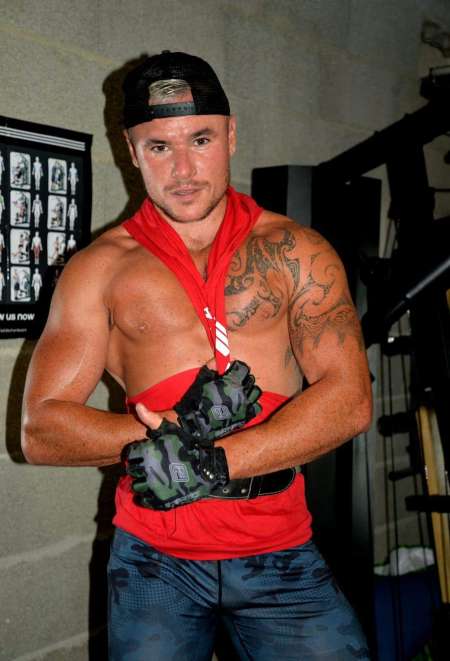 A votre service mesdames