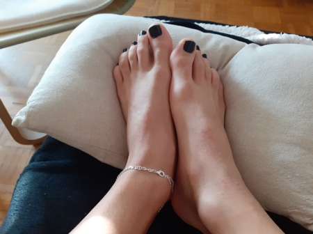 Recherche soumis f�tichiste pieds