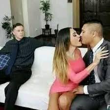 Je cherche d'femmes pour faire sexs ou un couple.