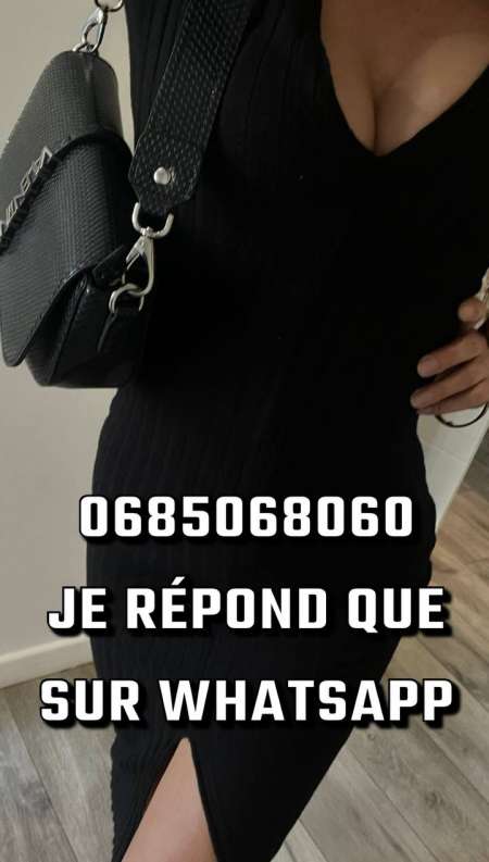 Je suis une dominatrice qui adore tout contr�ler