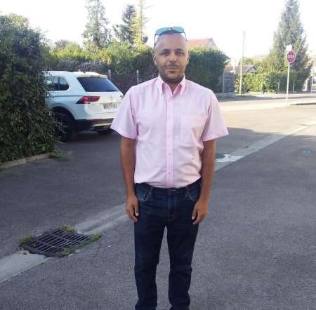  salut je mapelle hasni